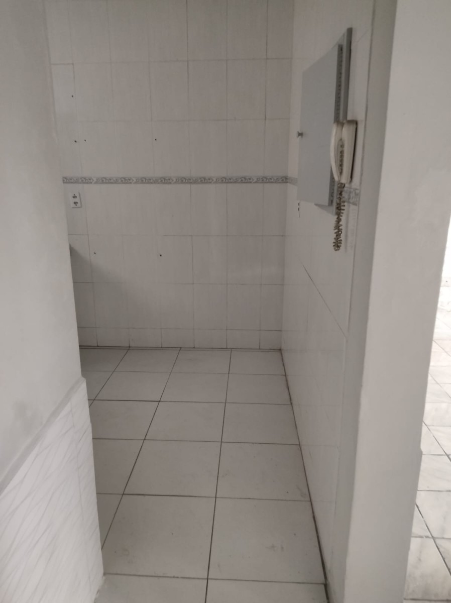 Apartamento Térreo, à Venda,  Parque São Vicente – com 2 Quartos, Vaga de Garagem, Barato, Cidade de São Vicente-sp