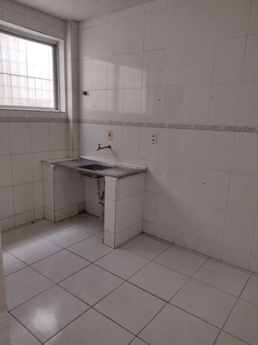 Apartamento Térreo, à Venda,  Parque São Vicente – com 2 Quartos, Vaga de Garagem, Barato, Cidade de São Vicente-sp