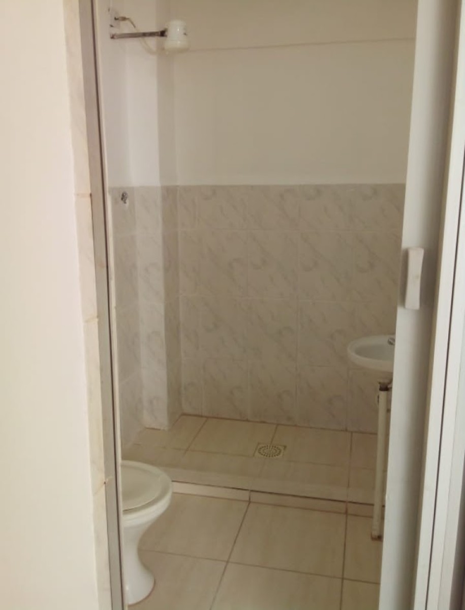 Apartamento à venda sala living em São Vicente/SP.