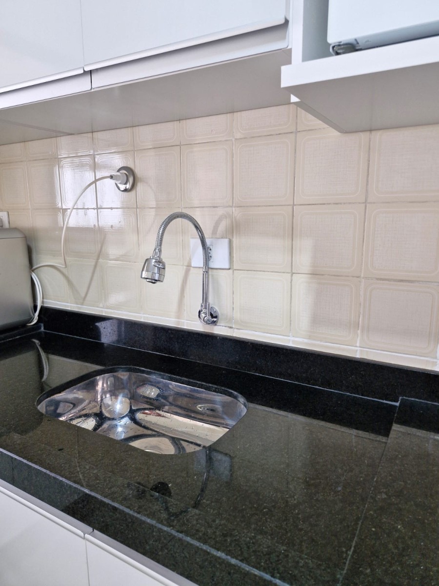 Apartamento à Venda no Centro de São Vicente – 1 Dormitório com Garagem