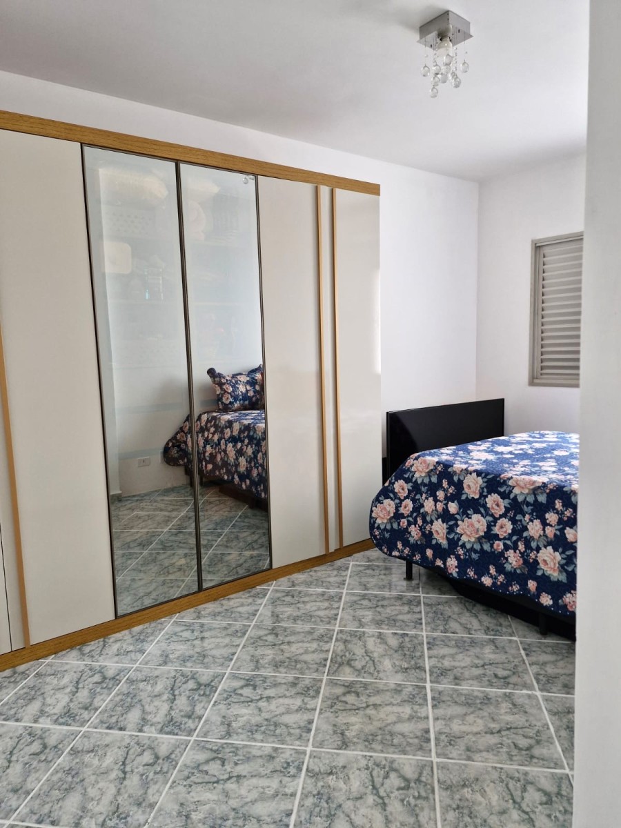 Apartamento à Venda no Centro de São Vicente – 1 Dormitório com Garagem