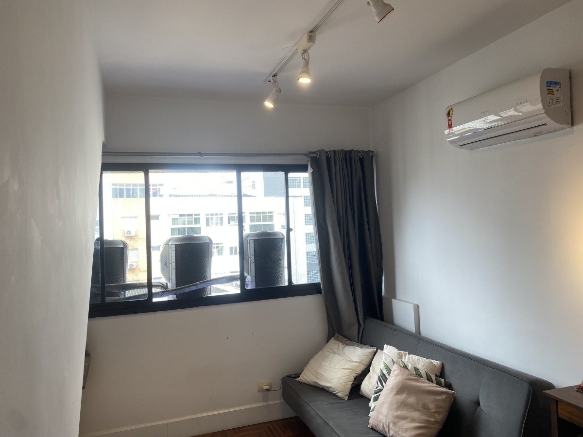 🏖️ Cobertura Duplex à Venda no Gonzaga – 2 Dormitórios, Piscina Privativa e 2 Vagas | Santos SP