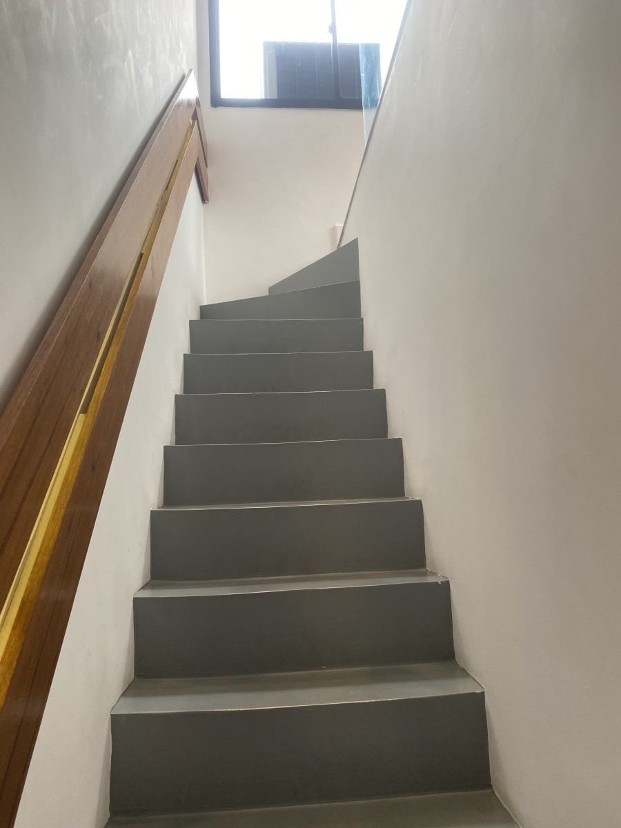 🏖️ Cobertura Duplex à Venda no Gonzaga – 2 Dormitórios, Piscina Privativa e 2 Vagas | Santos SP