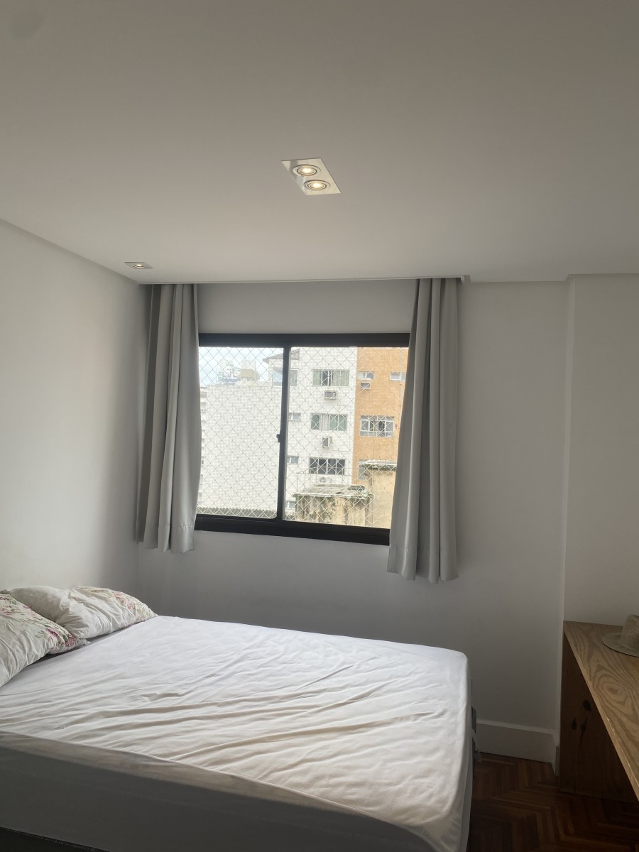 🏖️ Cobertura Duplex à Venda no Gonzaga – 2 Dormitórios, Piscina Privativa e 2 Vagas | Santos SP