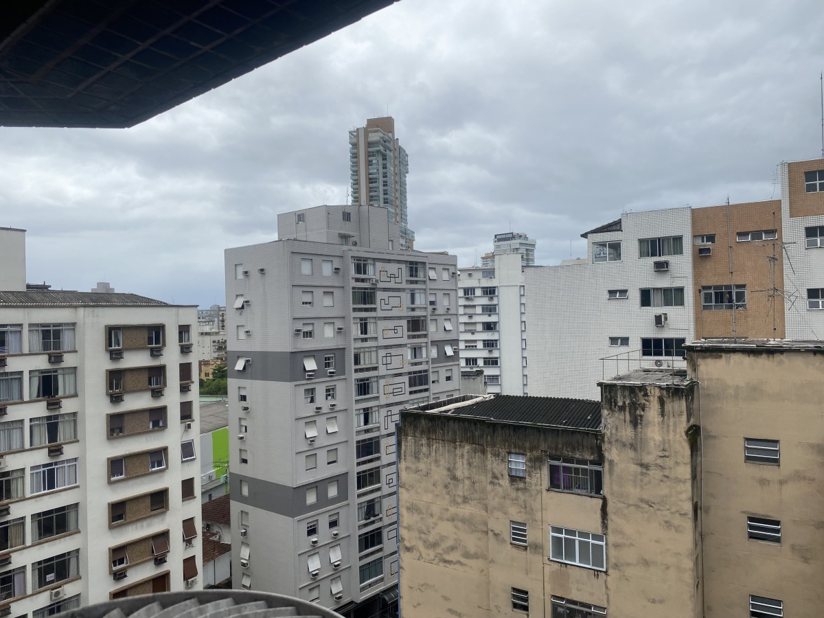 🏖️ Cobertura Duplex à Venda no Gonzaga – 2 Dormitórios, Piscina Privativa e 2 Vagas | Santos SP