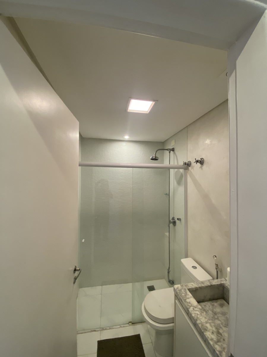 🏖️ Cobertura Duplex à Venda no Gonzaga – 2 Dormitórios, Piscina Privativa e 2 Vagas | Santos SP