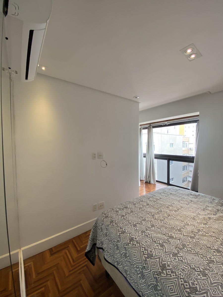 🏖️ Cobertura Duplex à Venda no Gonzaga – 2 Dormitórios, Piscina Privativa e 2 Vagas | Santos SP