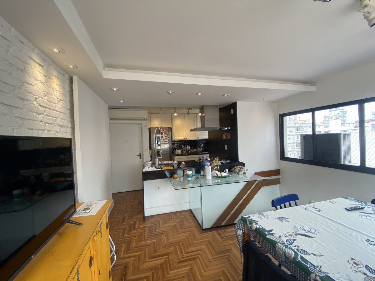 🏖️ Cobertura Duplex à Venda no Gonzaga – 2 Dormitórios, Piscina Privativa e 2 Vagas | Santos SP