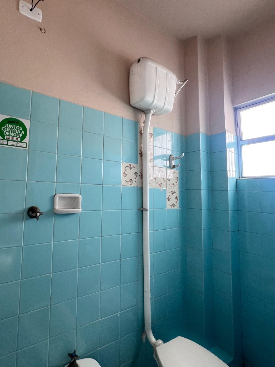 Sala Comercial à Venda no Centro de São Vicente - SP