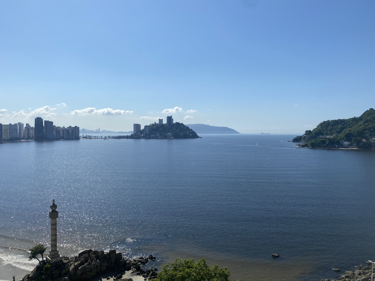 Apartamento à Venda Frente ao Mar em São Vicente | 110m² | 3 Quartos | 1 Vagas