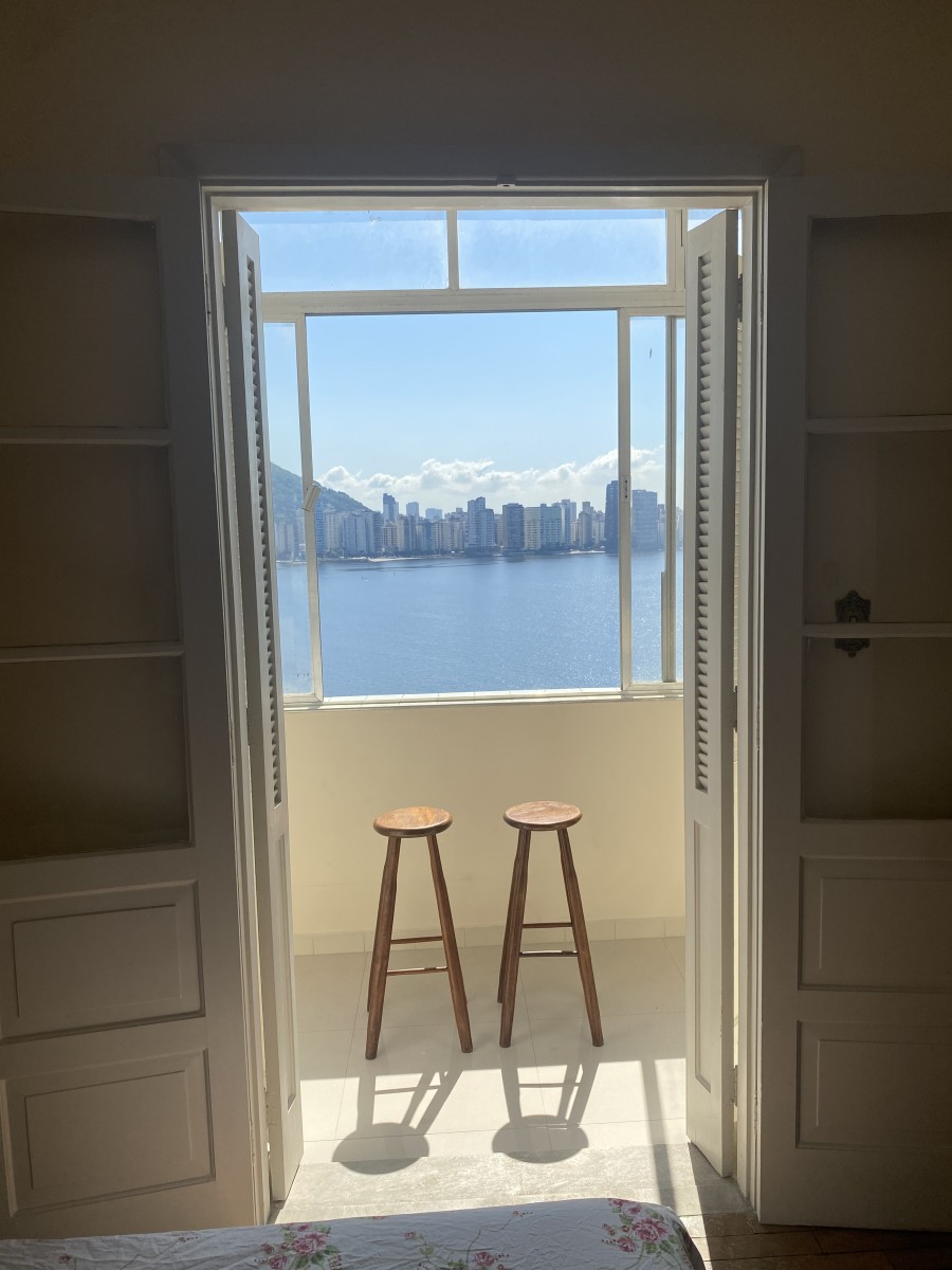 Apartamento à Venda Frente ao Mar em São Vicente | 110m² | 3 Quartos | 1 Vagas