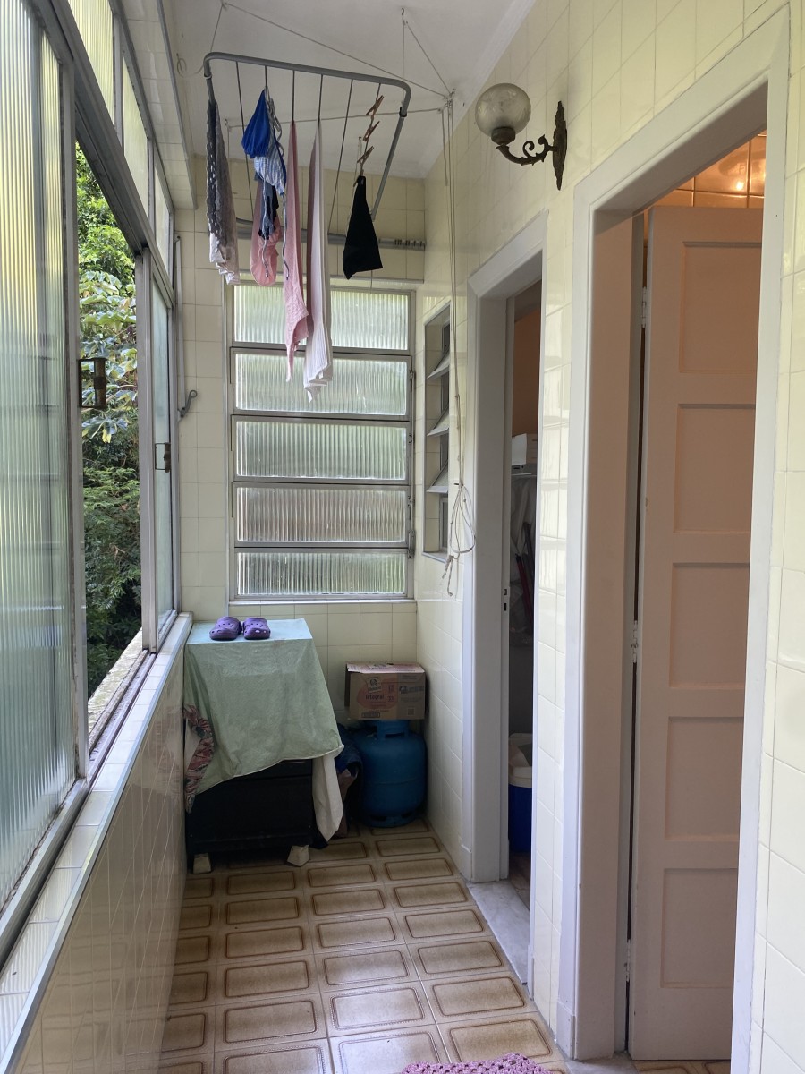 Apartamento à Venda Frente ao Mar em São Vicente | 110m² | 3 Quartos | 1 Vagas