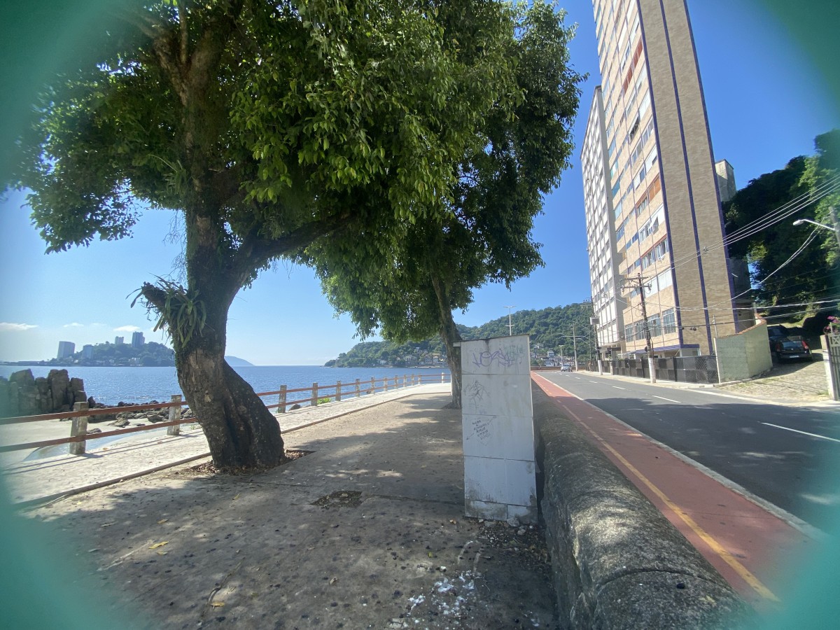 Apartamento à Venda Frente ao Mar em São Vicente | 110m² | 3 Quartos | 1 Vagas