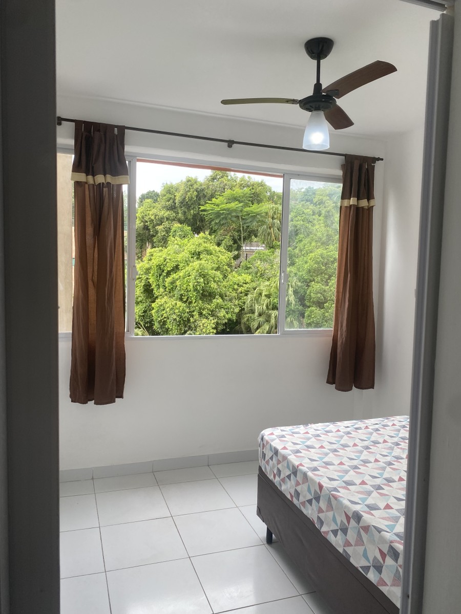 Apartamento à Venda em Frente a Praça da Biquinha – Centro de São Vicente-SP