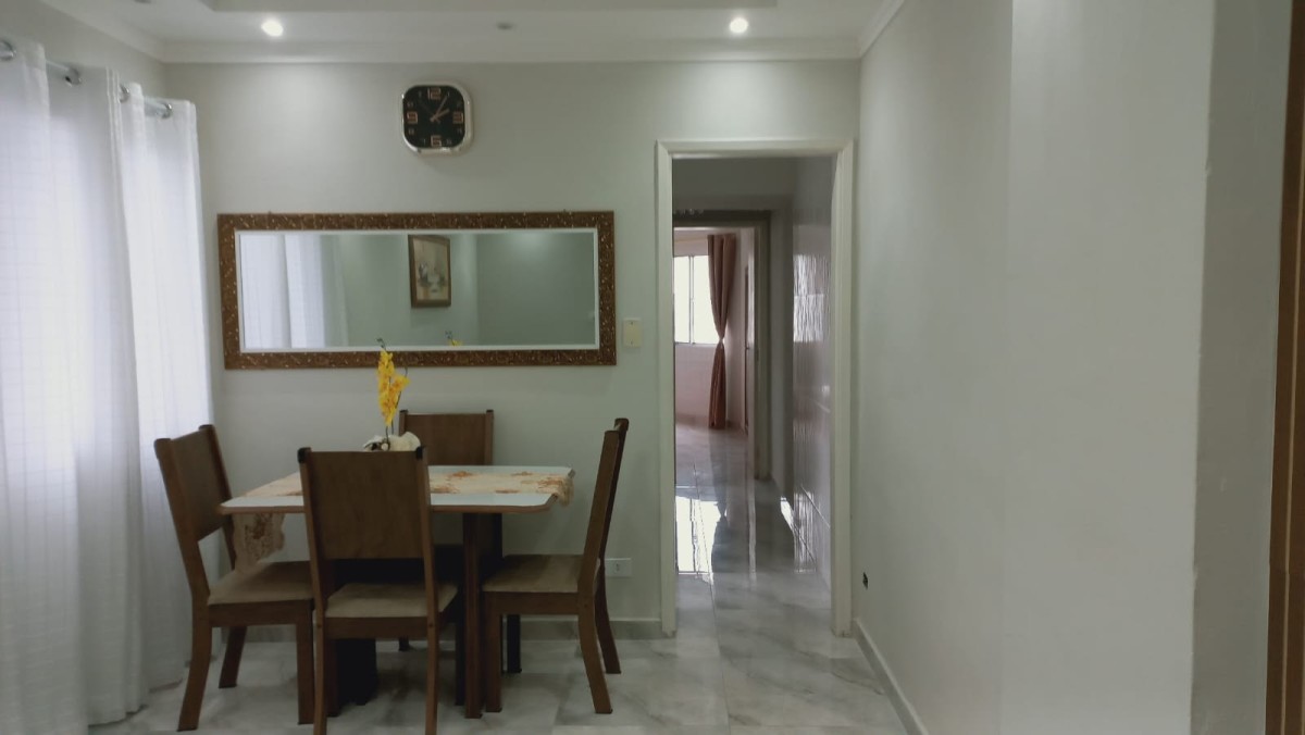 Apartamento de 1 dormitório à venda com garagem em São Vicente/SP