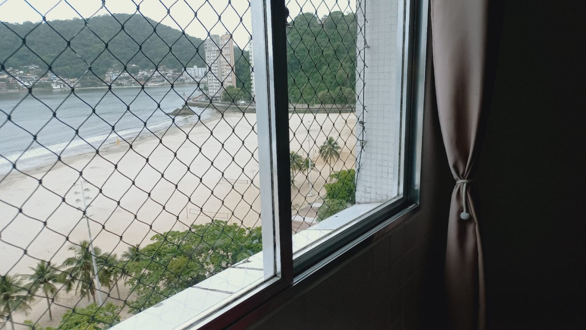 Apartamento de 1 dormitório à venda com garagem em São Vicente/SP