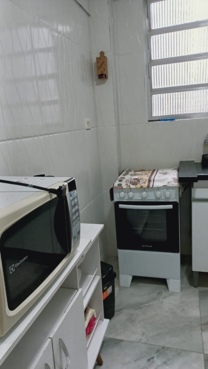 Apartamento de 1 dormitório à venda com garagem em São Vicente/SP