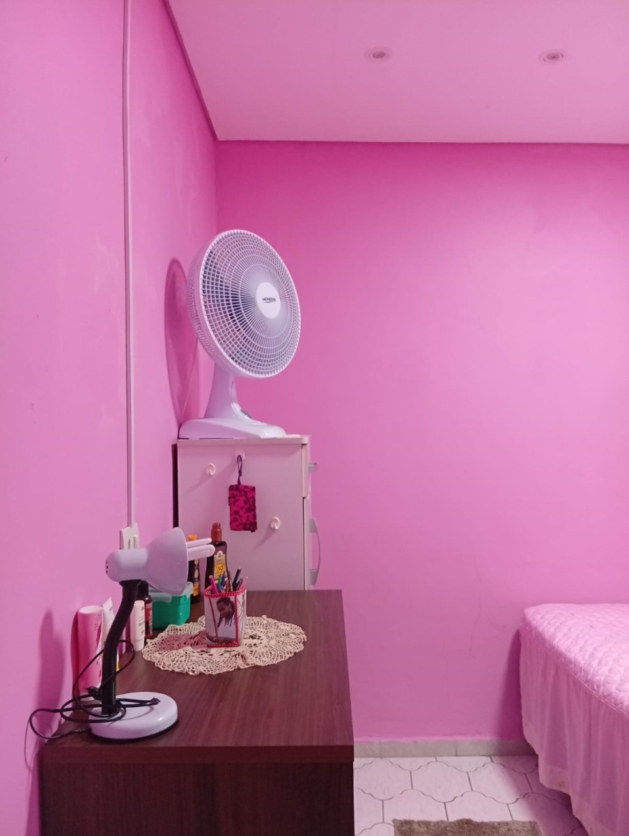 Casa à Venda no Parque Bitaru - 2 Dormitórios, Garagem,  São Vicente , SP