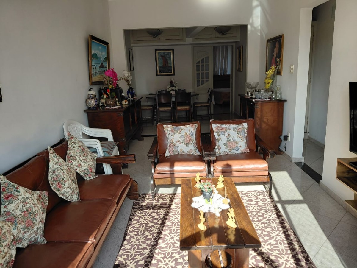 Apartamento à venda de 3 dormitórios com garagem em São Vicente/SP