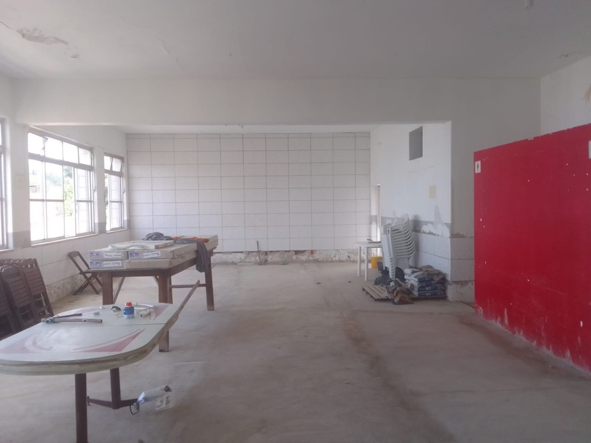 Apartamento à venda de 3 dormitórios com garagem em São Vicente/SP