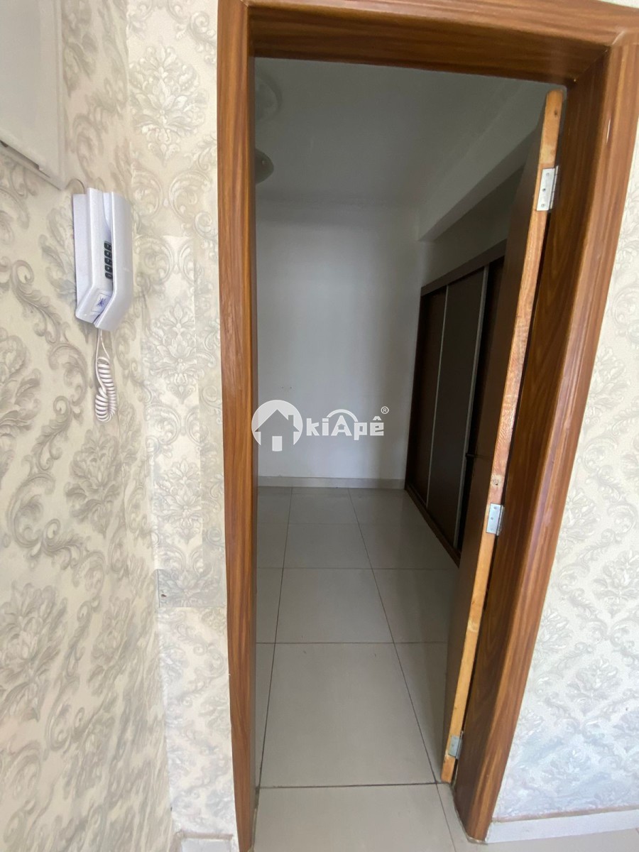 Apartamento à venda de 1 dormitório térreo em São Vicente/ SP.