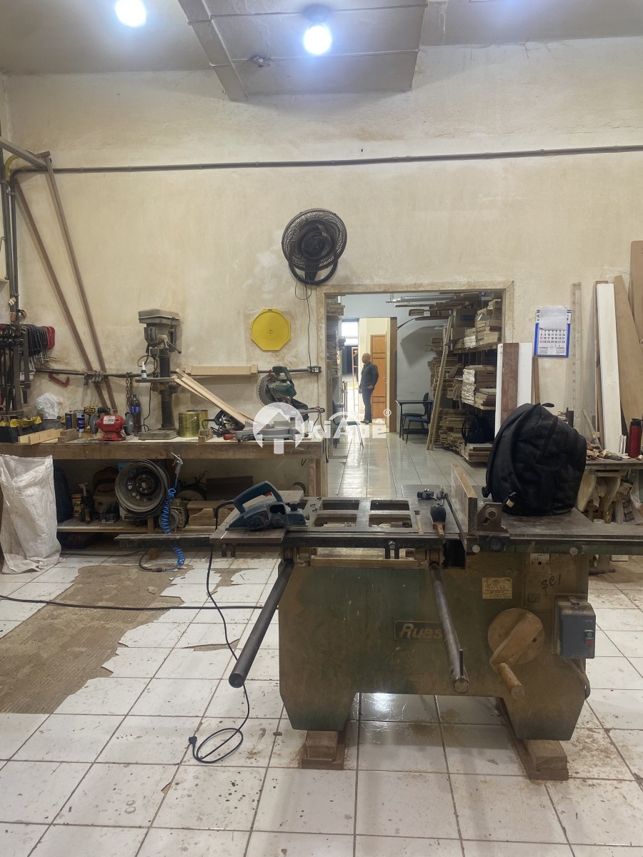 Salão Comercial à Venda em Santos – Av. Conselheiro Nébias | 182 m² | Renda Imediata