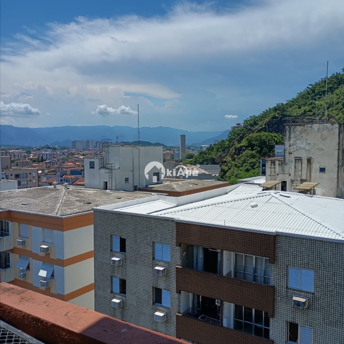 Apartamento à venda 2 quartos, garagem, frente para o mar - Itararé São Vicente, SP