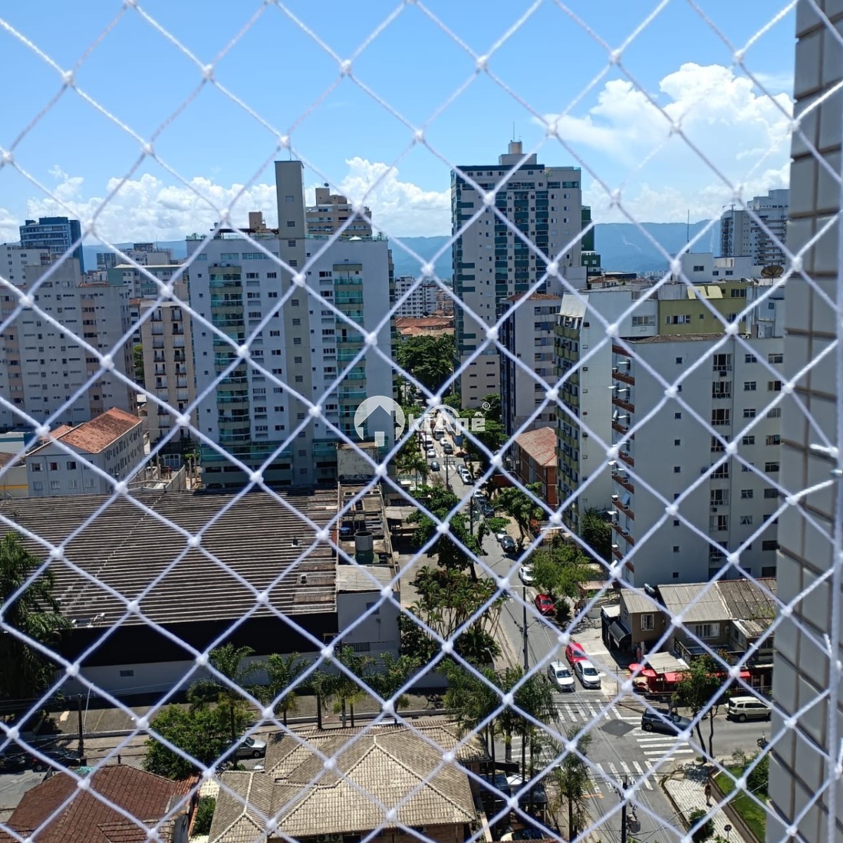 Apartamento à venda 2 quartos, garagem, frente para o mar - Itararé São Vicente, SP