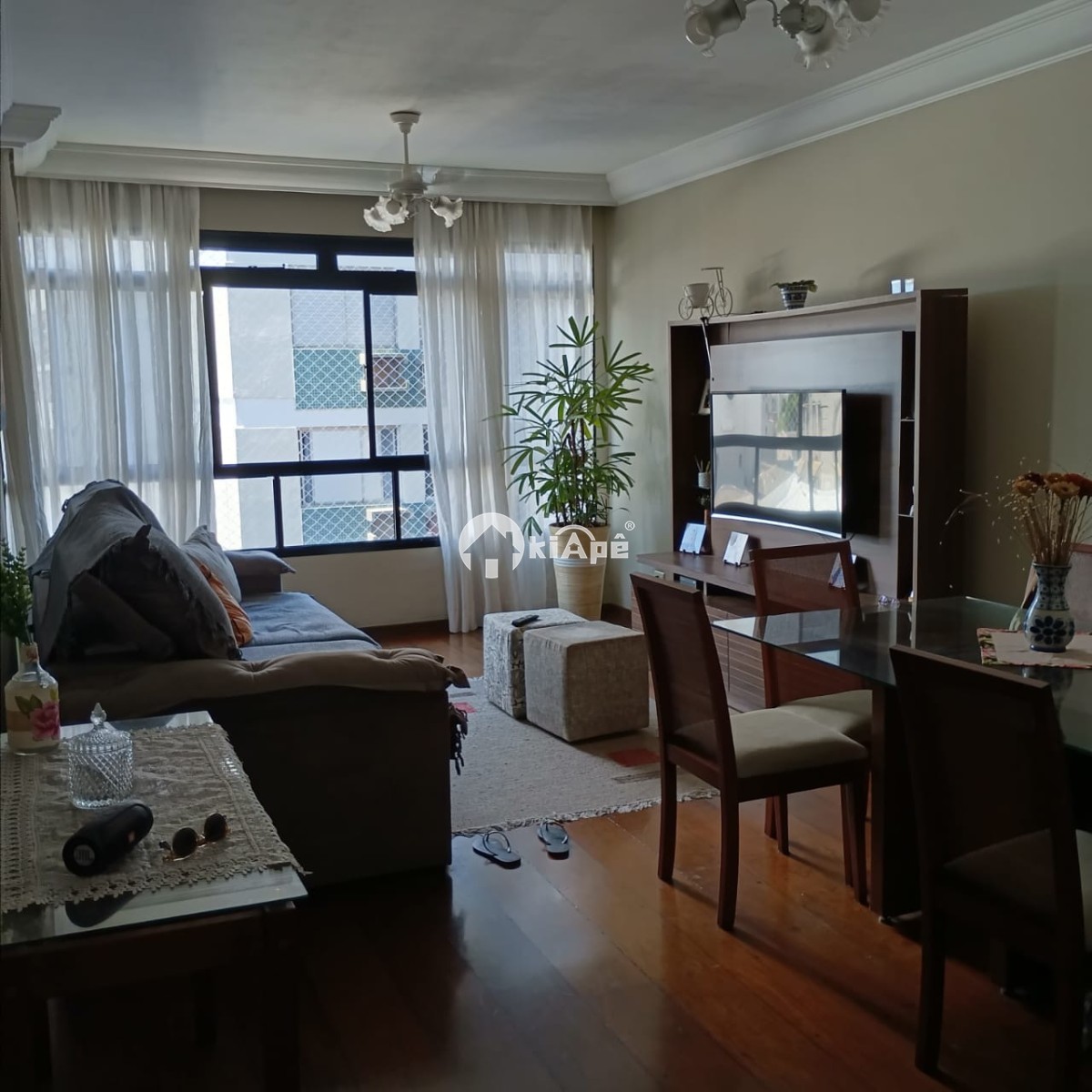 Apartamento à venda 2 quartos, garagem, frente para o mar - Itararé São Vicente, SP