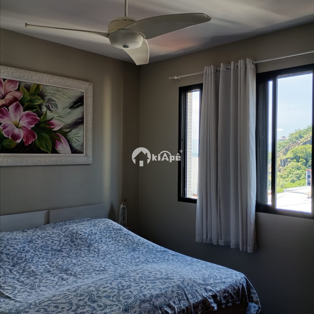 Apartamento à venda 2 quartos, garagem, frente para o mar - Itararé São Vicente, SP