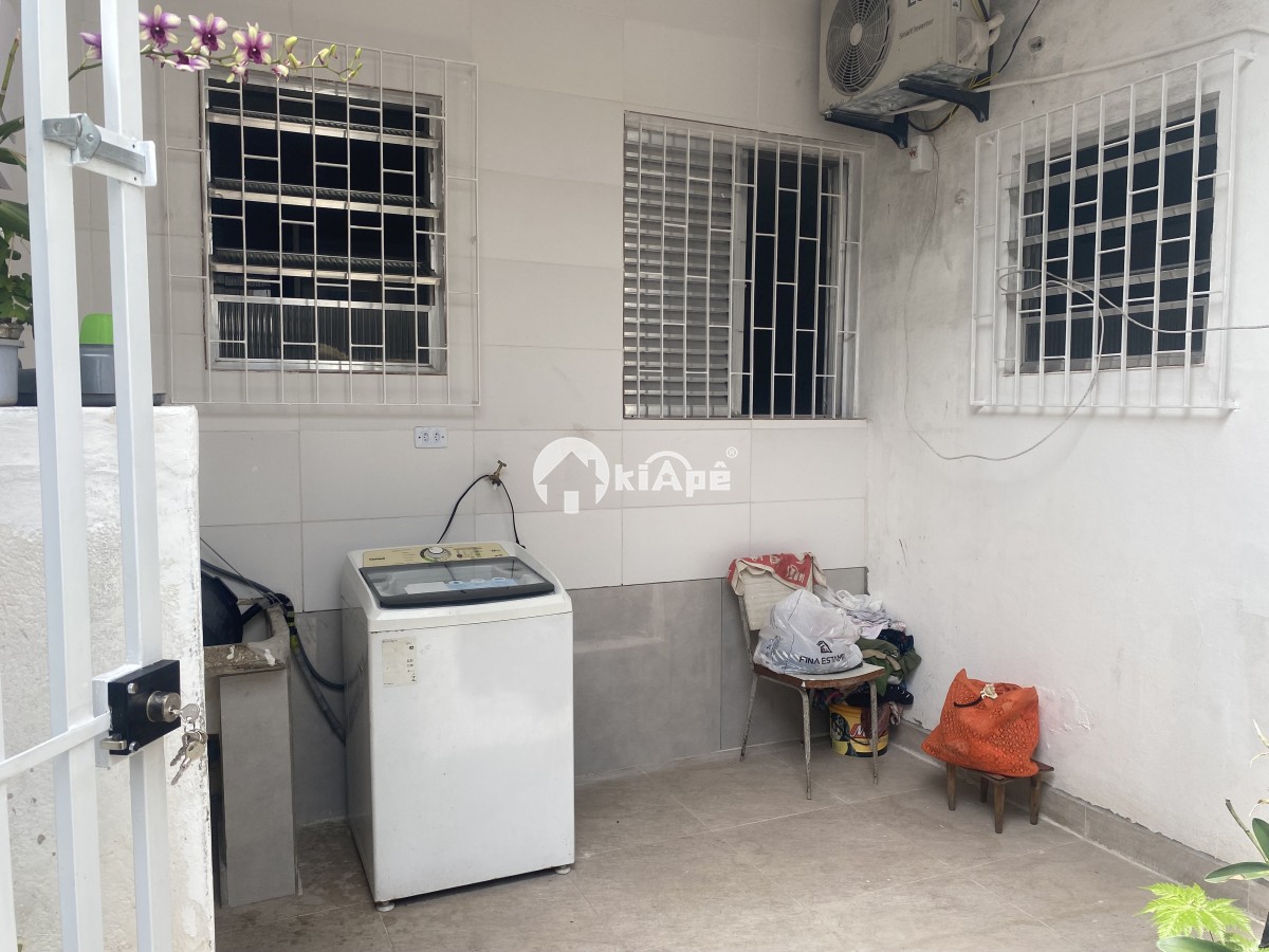 Casa com 3 Quartos, à Venda, Centro de São Vicente, SP