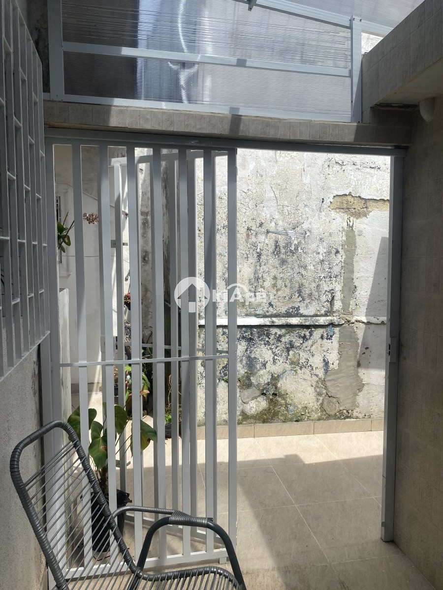 Casa com 3 Quartos, à Venda, Centro de São Vicente, SP
