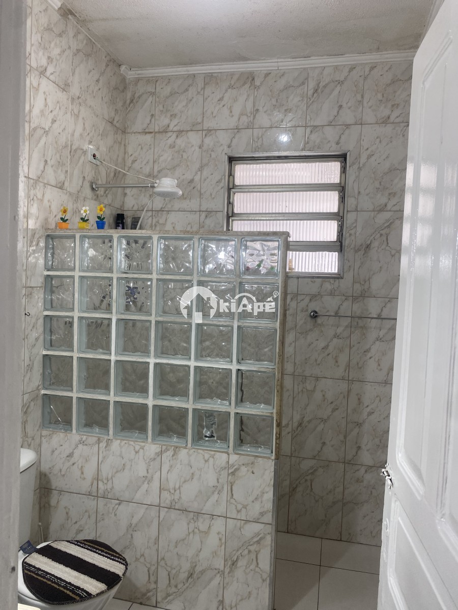 Casa 3 Quartos à Venda no Centro de São Vicente – Edícula e a 500m da Praia