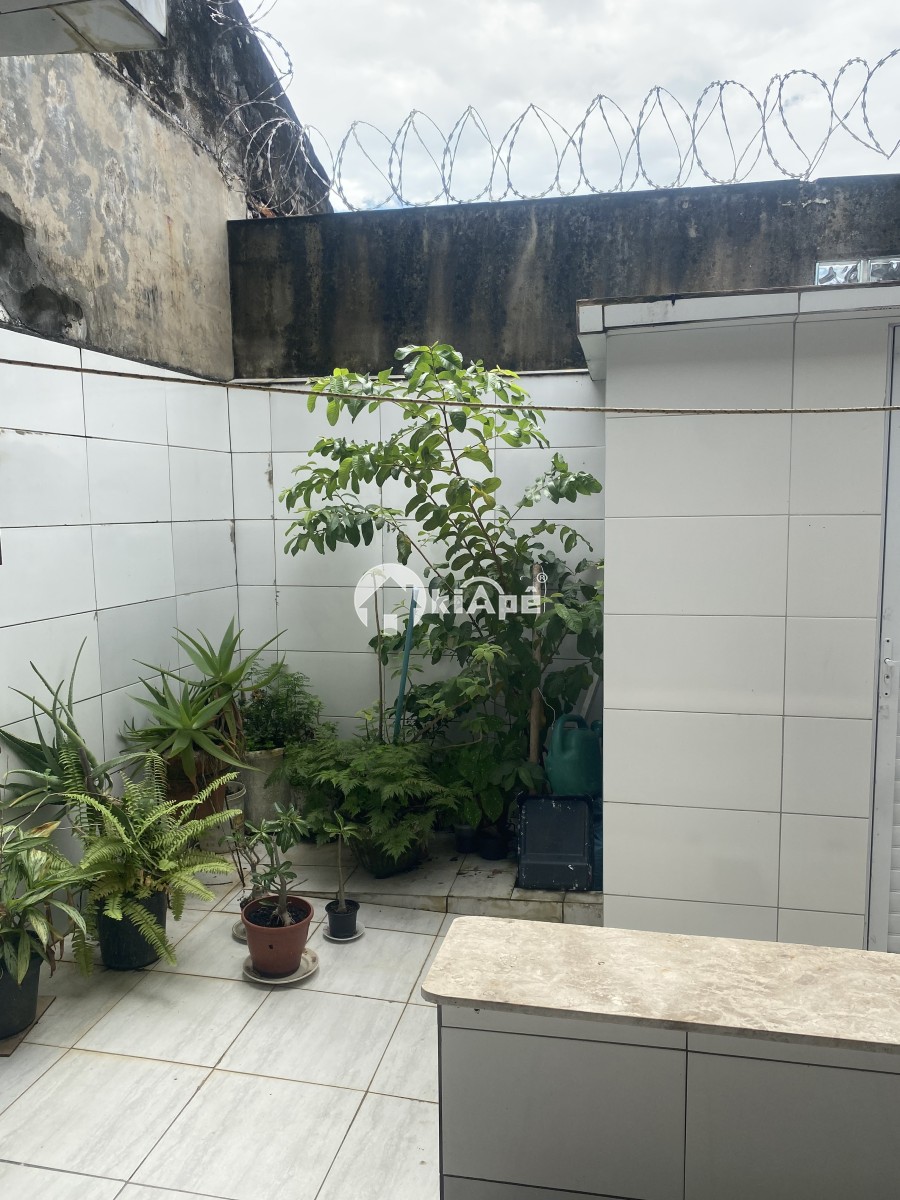 Casa 3 Quartos à Venda no Centro de São Vicente – Edícula e a 500m da Praia