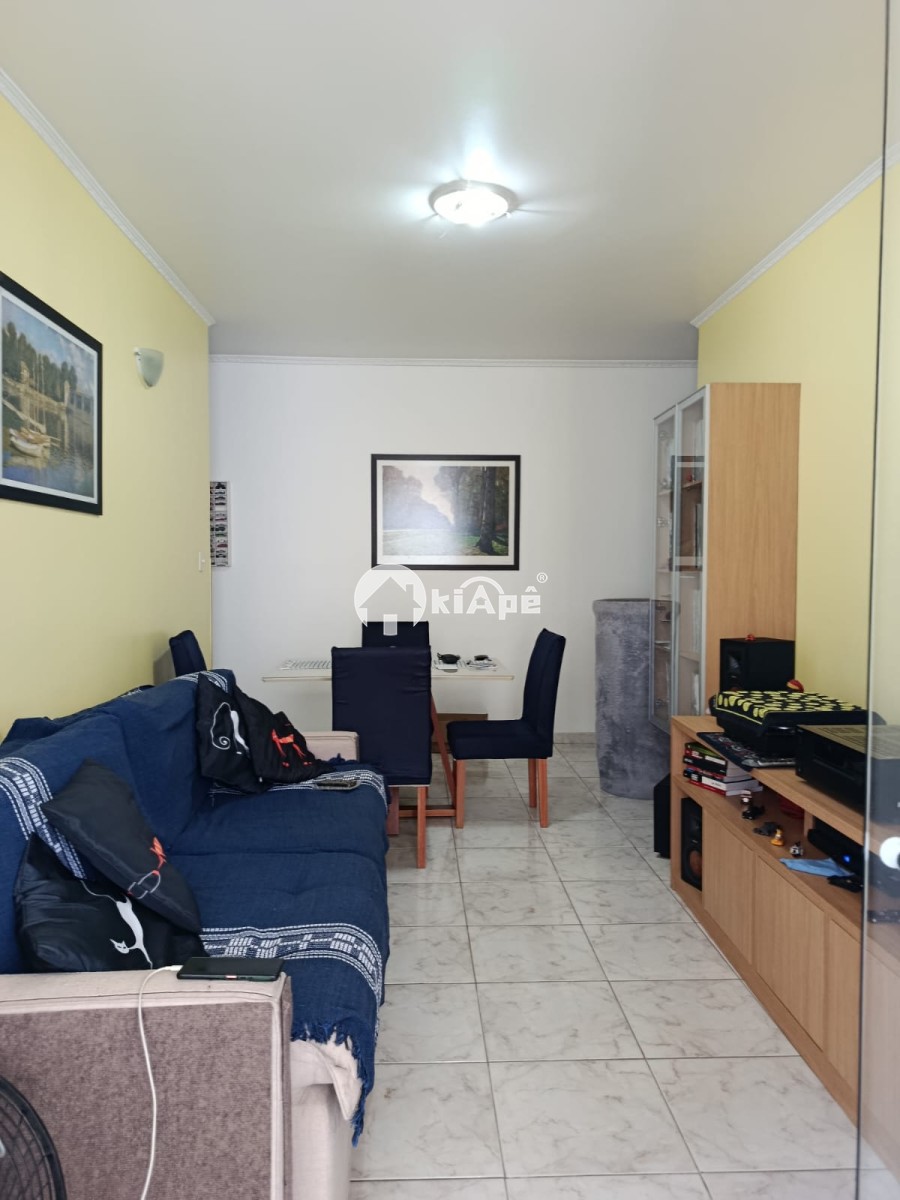 Apartamento à venda de 2 dormitórios com garagem em São Vicente/SP.