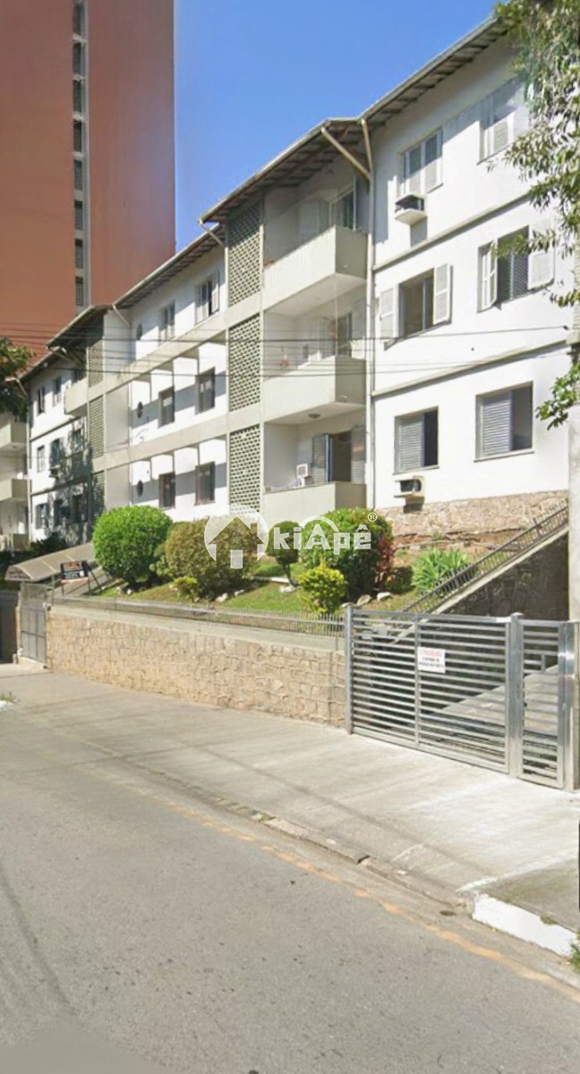 Apartamento à venda de 2 dormitórios com garagem em São Vicente/SP.