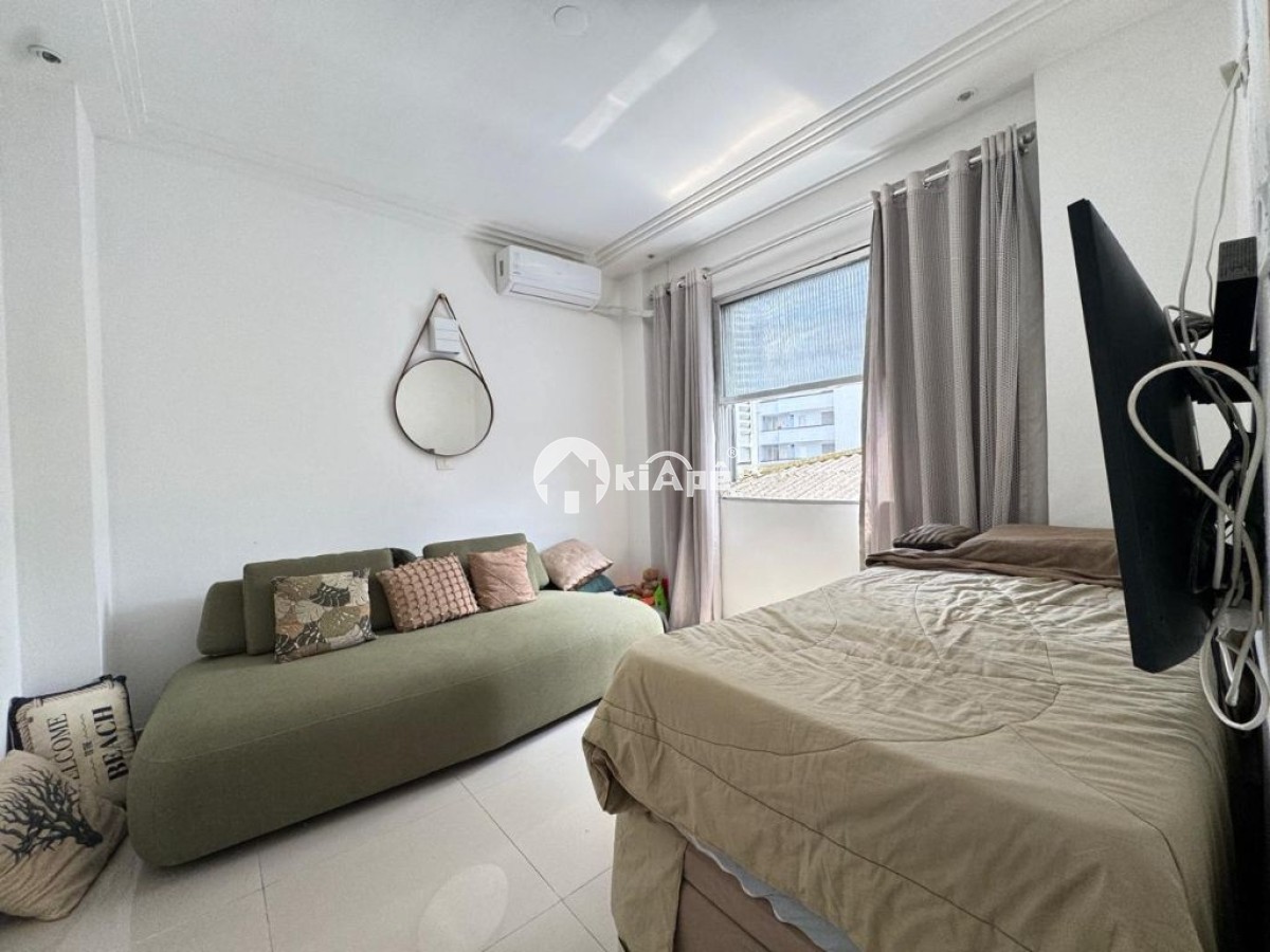 Apartamento à Venda na Praça da Biquinha – São Vicente/SP.