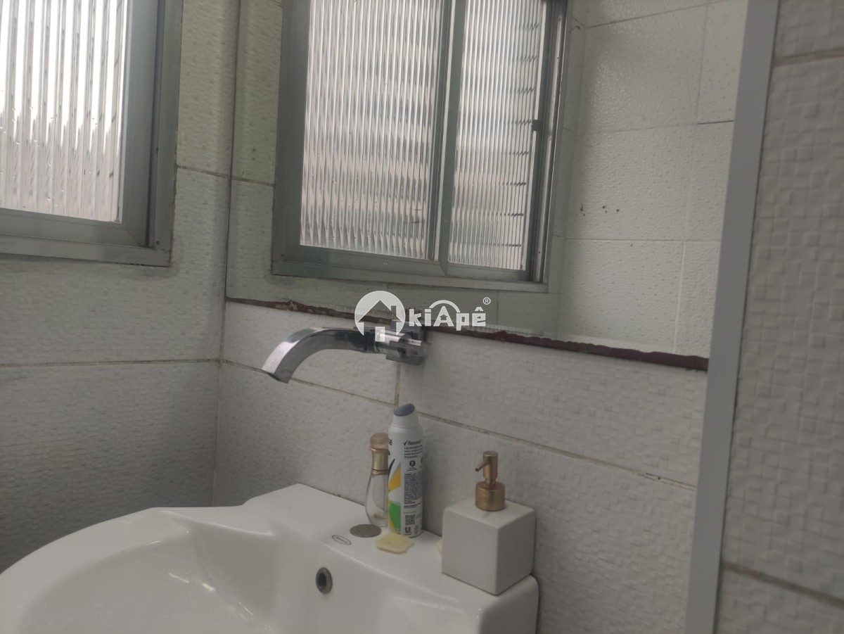Apartamento à Venda na Praça da Biquinha – São Vicente/SP.