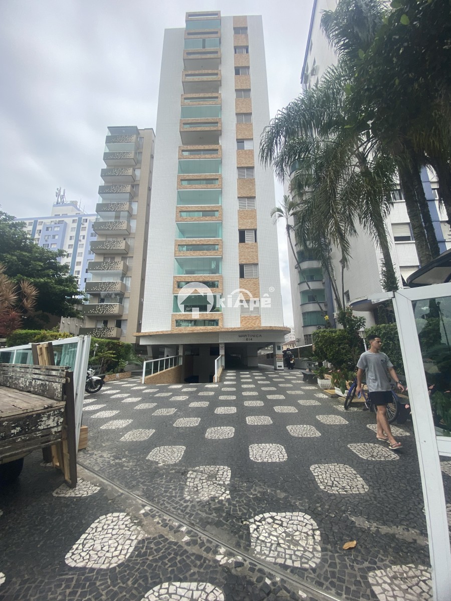 Apartamento com 1 Quarto, Garagem, de Frente Para o Mar - São Vicente-SP