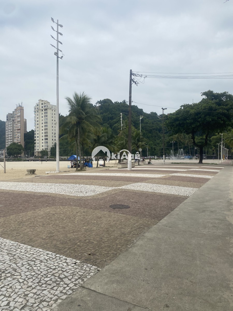 Apartamento com 1 Quarto, Garagem, de Frente Para o Mar - São Vicente-SP