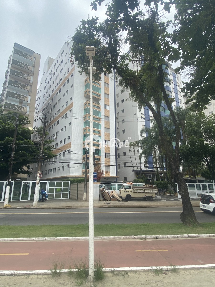Apartamento com 1 Quarto, Garagem, de Frente Para o Mar - São Vicente-SP