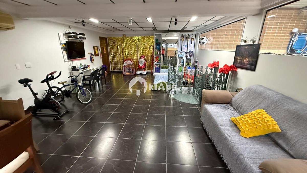 Apartamento Cobertura Duplex à Venda em São Vicente – 4 Quartos, Piscina Privativa, 3 Vagas, Centro