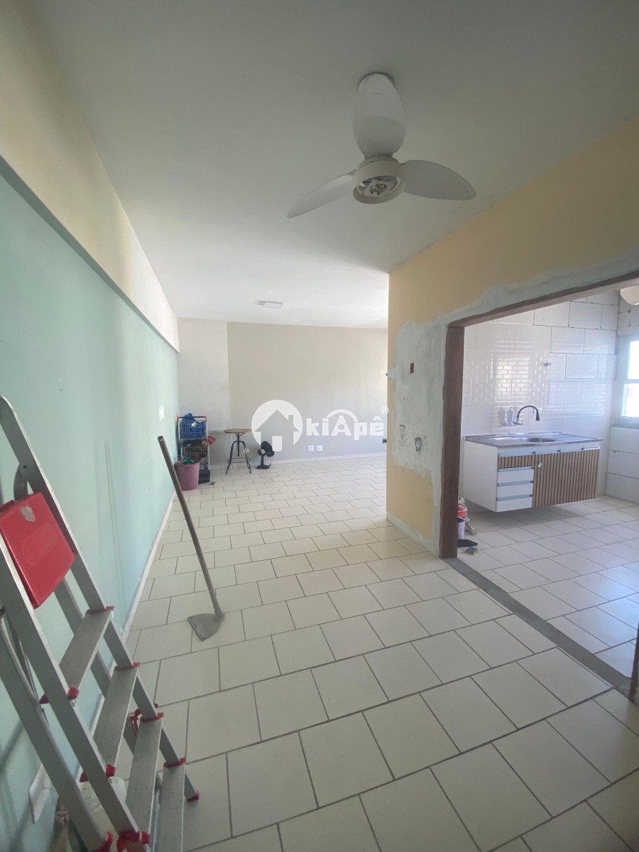 Apartamento à Venda [ Estilo Sala Living ] – Centro São Vicente | Frente Shopping Brisamar | 1 Vaga Privativa | Próximo
