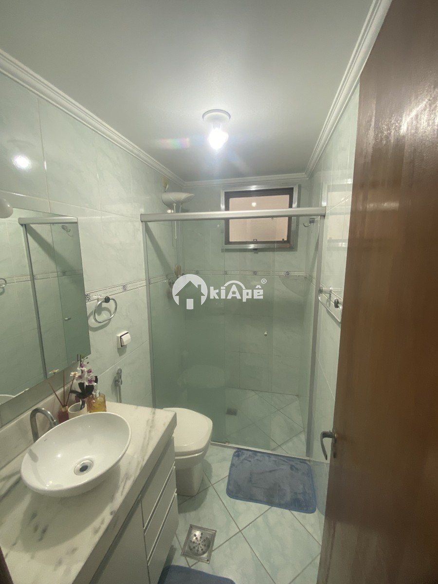 Apartamento Mobiliado à Venda no Centro de São Vicente-SP | 1 Quarto | Garagem | Próximo ao Brisamar a uma Quadra do Mar