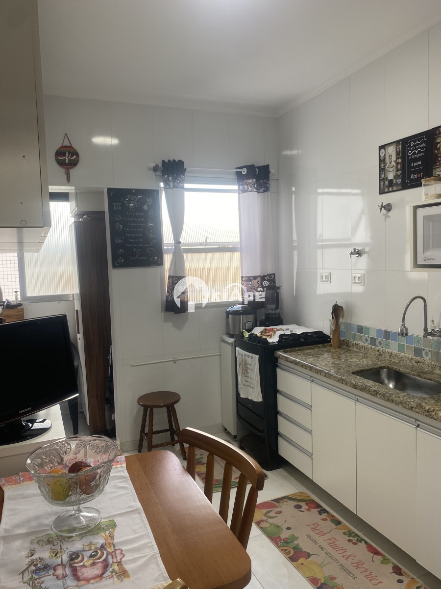 APARTAMENTO À VENDA –  REFORMADO, GARAGEM, 1 DORMITÓRIO - CENTRO DE SÃO VICENTE-SP
