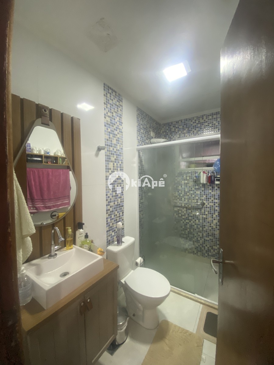 APARTAMENTO À VENDA –  REFORMADO, GARAGEM, 1 DORMITÓRIO - CENTRO DE SÃO VICENTE-SP