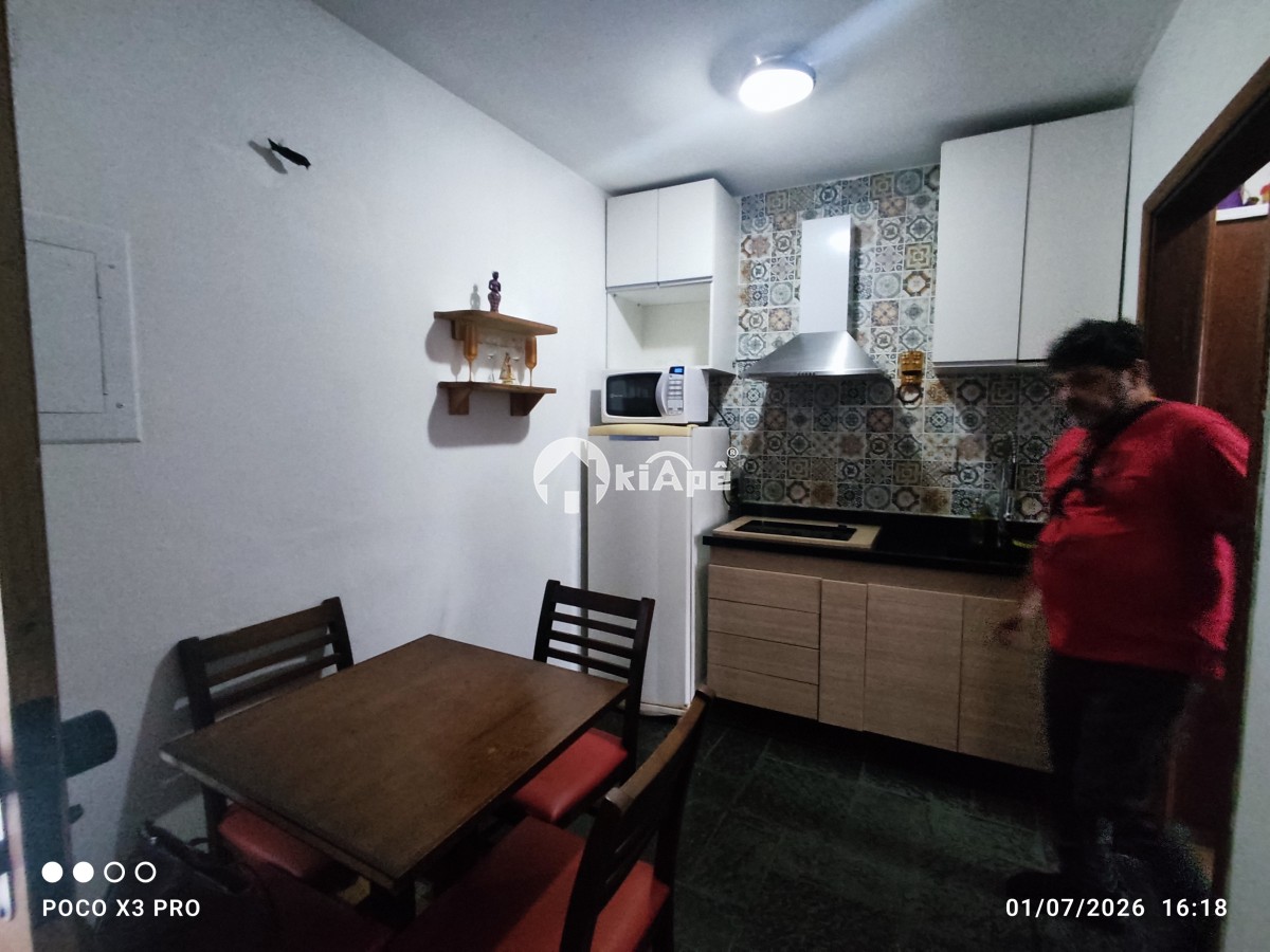 Flat a venda centro de São Vicente 1 Dorm garagem com manobrista