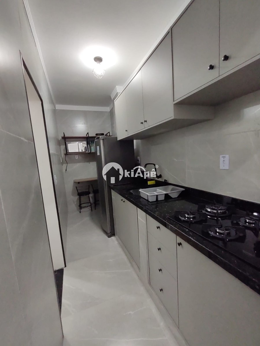 Apartamento à Venda, Tipo Sala Living Mobiliado, com Garagem, em Frente ao Shopping Brisamar