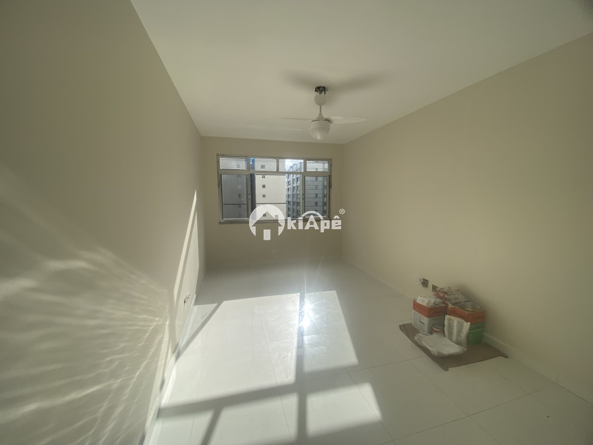 Apartamento 100% Reformado à Venda no Gonzaguinha – São Vicente-SP | Vista Lateral para o Mar