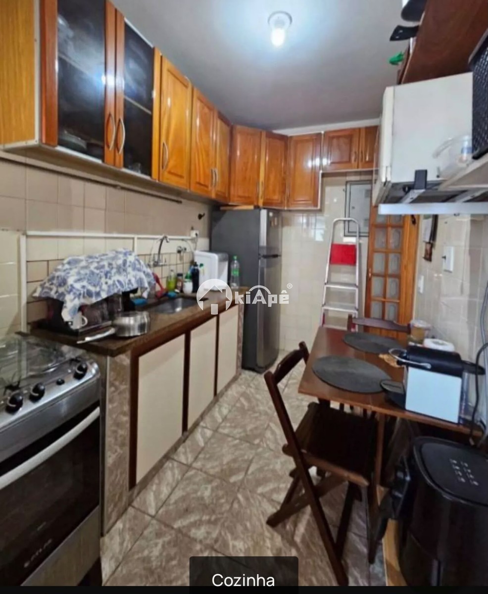 Apartamento à Venda, com 2 Quartos, com Garagem, em Itararé – São Vicente-SP | Sacada e Vista Lateral para o Mar